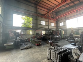  Gantry Milling Machine + Horizontal Milling Machine